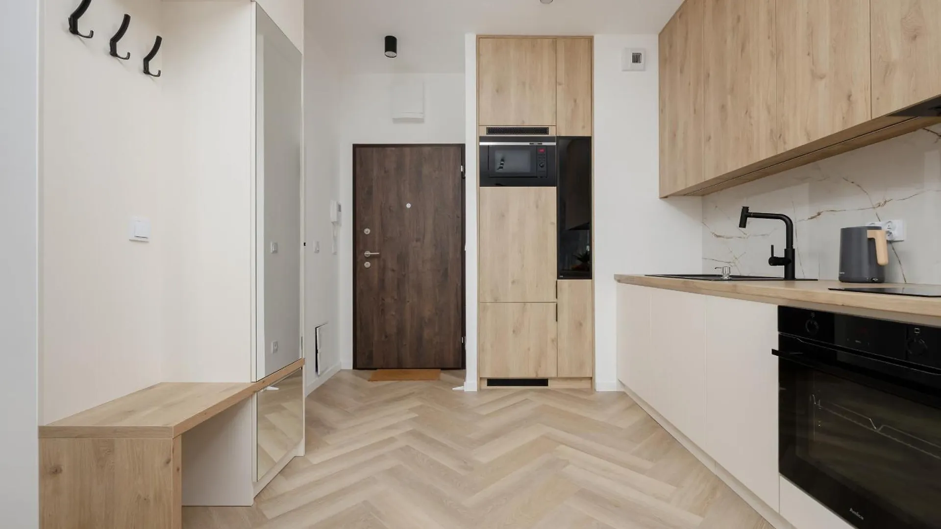 Apartment Elegant Mokotow Studio With Balcony And Parking By Noclegi Renters Warsaw